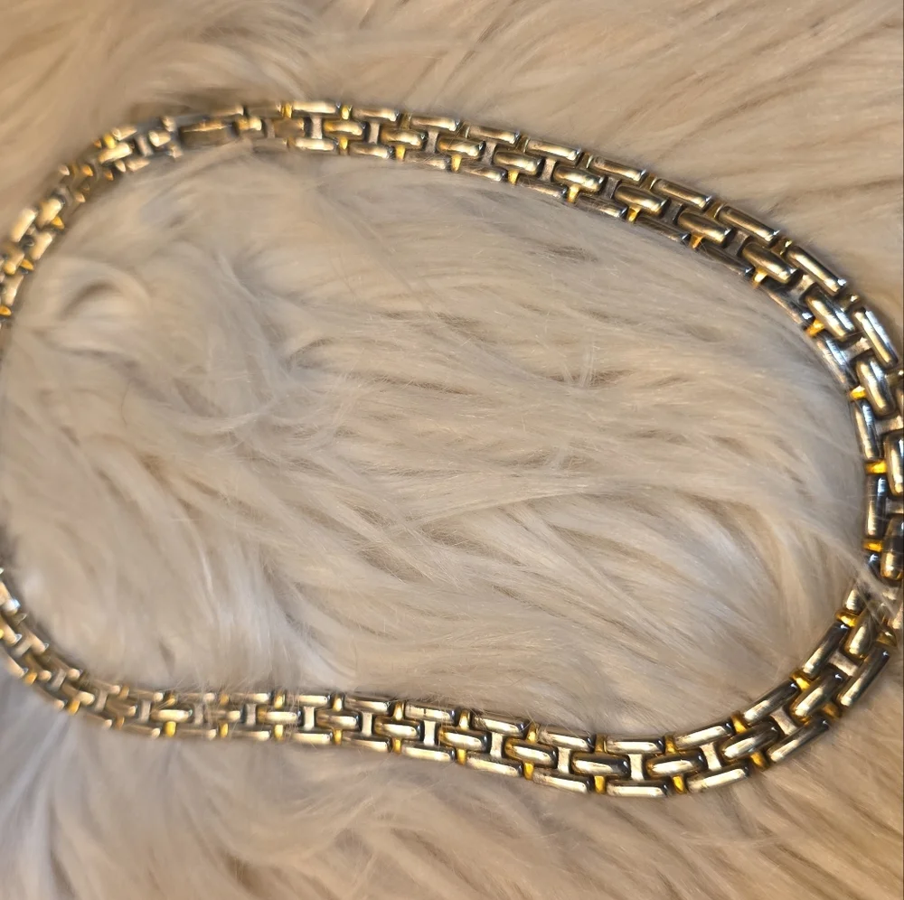Pre-owned Givenchy Two-Tone Chain Necklace - Picture 3 of 5